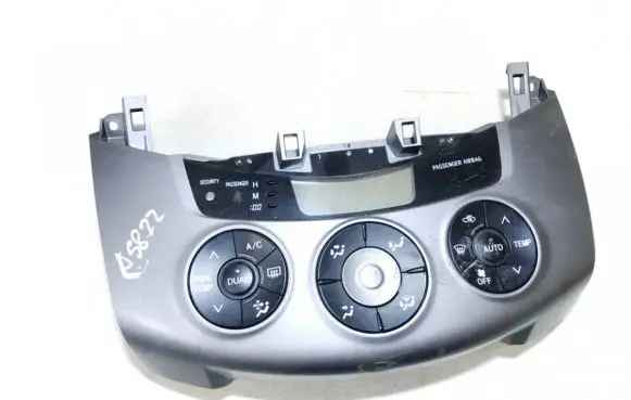 Toyota RAV 4 (XA30) Climate control unit 5590042280 55900-42280