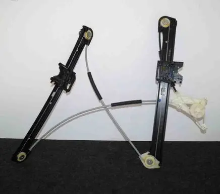 Audi A3 S3 8V Front door electric window regulator 8V4837461