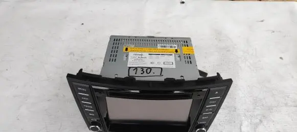 Suzuki Swift II Navigation unit CD/DVD player INT-SUSWIF