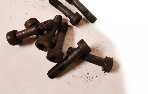 Toyota Verso Nuts/bolts 