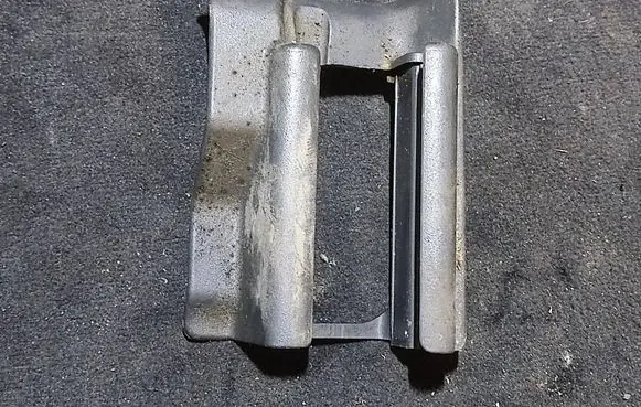 Mercedes-Benz E W211 Front driver seat rail trim 2119190920
