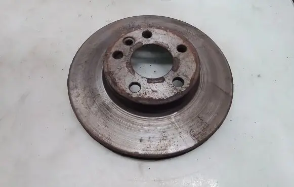 Volkswagen Transporter - Caravelle T4 Front brake disc