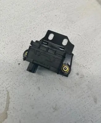 Jaguar S-Type ESP acceleration yaw rate sensor 5W9314B296AE CP75J30063 10170103593