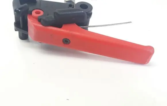 Citroen Xsara Picasso Engine bonnet (hood) release handle