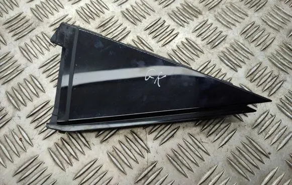 Citroen C3 Aircross Rear side glass trim 39136480