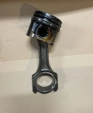 Mazda CX-7 Piston with connecting rod 