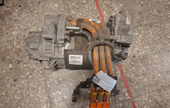 Volvo V60 Electric car motor P01216546 T0021236 31367136