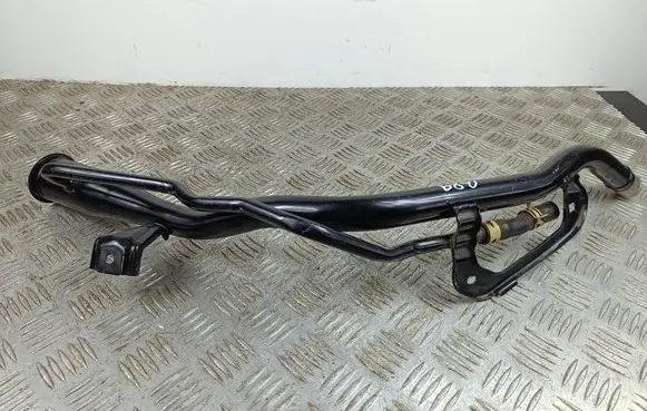 Honda CR-V Fuel tank filler neck pipe 