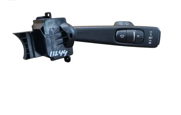 Volvo V50 Wiper control stalk 8691993