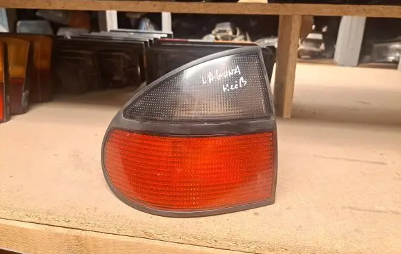 Renault Laguna I Rear/tail lights 7700820052 2225