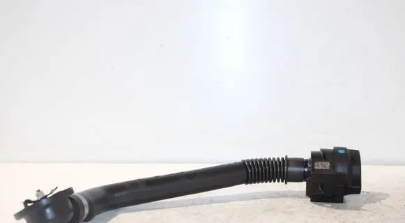 Mercedes-Benz Sprinter W906 Oil fill pipe A6510100169