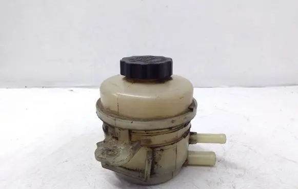 KIA Carens I Power steering fluid tank/reservoir