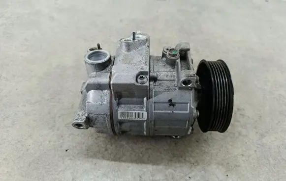 Skoda Octavia Mk2 (1Z) Air conditioning (A/C) compressor (pump) 699357VALEO
