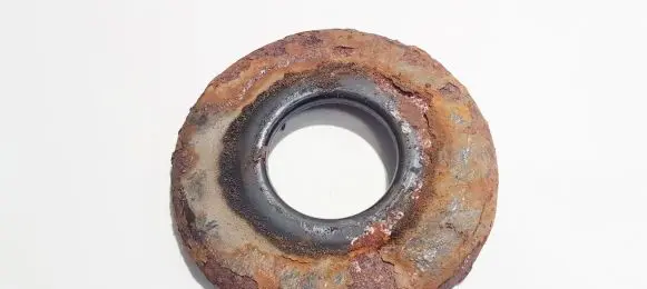 Rover 25 Coil spring mount 
