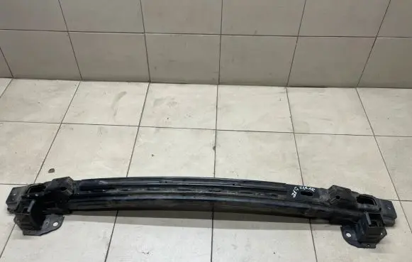 Hyundai Santa Fe Front bumper cross member