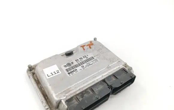 Audi TT Mk1 Engine control unit/module 8N0906018H 0261206795