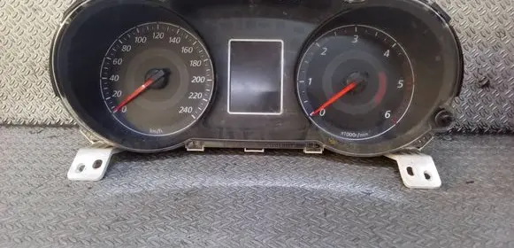 Mitsubishi Lancer VIII Speedometer (instrument cluster) 769166220H 528430H