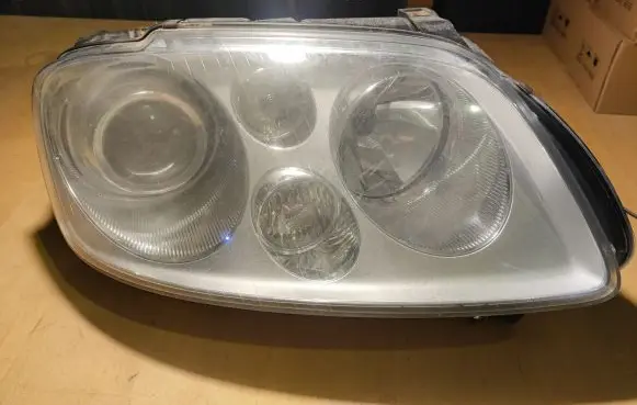 Volkswagen Touran I Headlight/headlamp 1T0941032D 0301205272