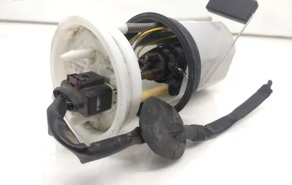 Volkswagen Cross Polo In-tank fuel pump 6R0919051 A2C53294168 6r0919673