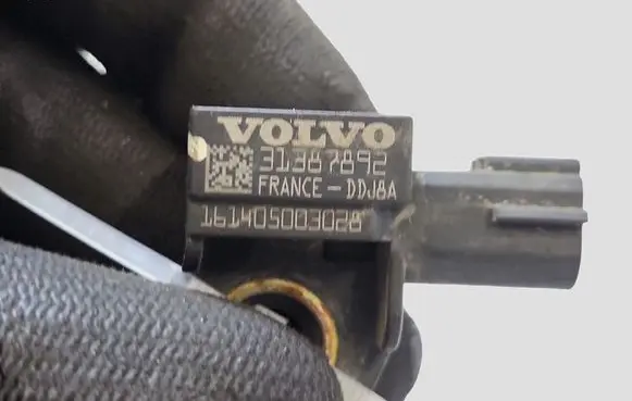 Volvo V40 Cross country Airbag deployment crash/impact sensor 31387892