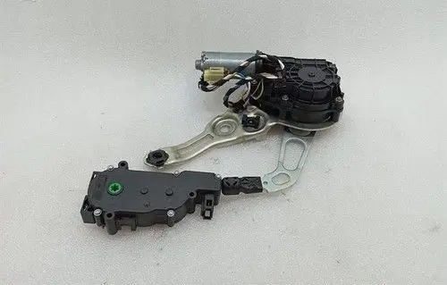Mercedes-Benz C W205 Tailgate/trunk/boot lift motor A2058202603