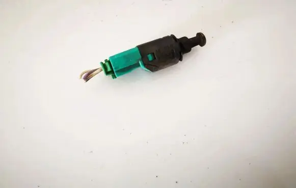 Peugeot 407 Brake pedal sensor switch 9650688480