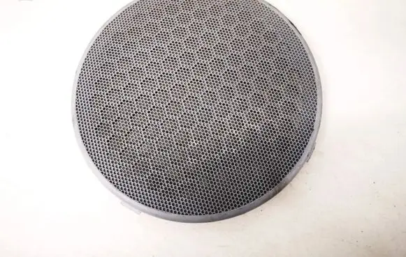 Side speaker trim/cover