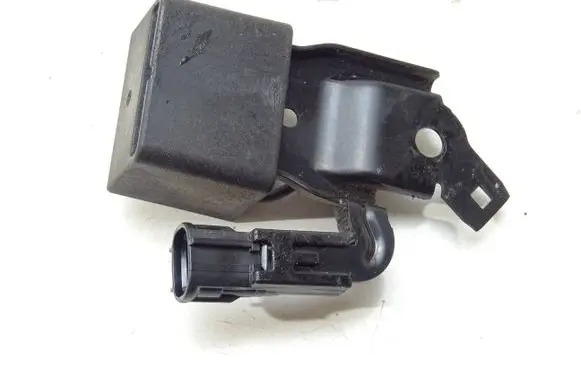 Lexus RC Airbag deployment crash/impact sensor 8293030030