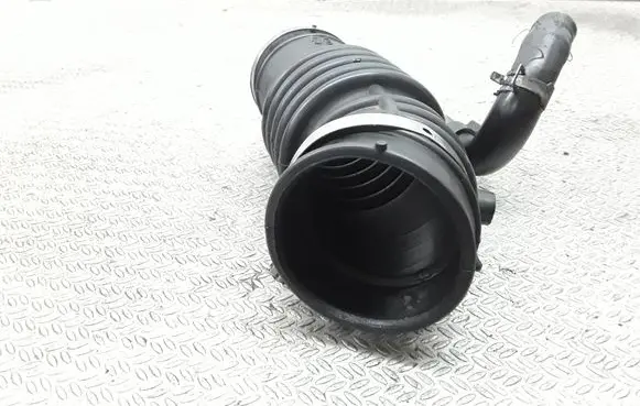 Nissan Primera Air intake duct part
