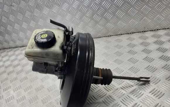 Opel Zafira B Brake booster 13142362