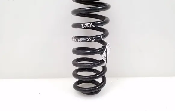 BMW X5 E53 Rear coil spring 