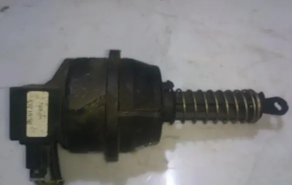 Opel Vectra B Central locking vacuum pump kw1998