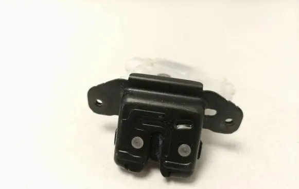 Loading door lock