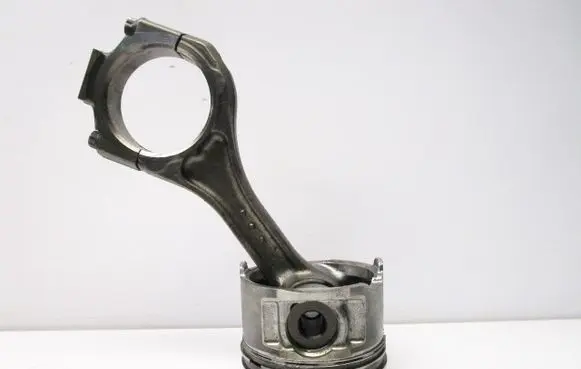 Renault Vel Satis Piston with connecting rod