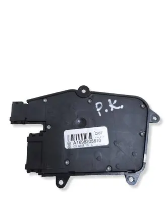 Mercedes-Benz B W245 Seat control switch A1698205610