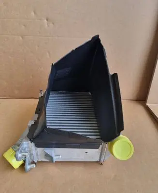 Audi RS6 C8 Intercooler radiator 4K0145806P
