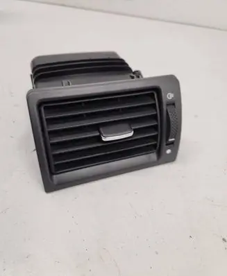 Ford Mondeo Mk III Dash center air vent grill D1B1A 4S7A018B09A