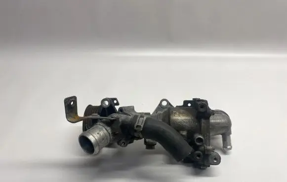 Mercedes-Benz GLA W156 X156 Water pump A1332000001 0150178011