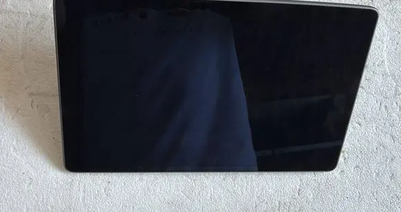 Tesla Model Y Screen/display/small screen 151677900C 1516779