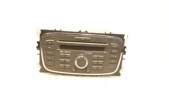 Ford Focus Radio/GPS head unit trim 