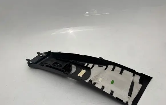 Mercedes-Benz GLA W156 X156 (B) pillar trim (top) A1766900325 A047563