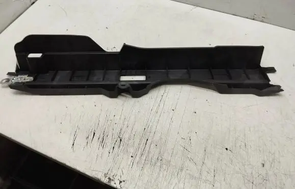 Mercedes-Benz ML W164 Other trunk/boot trim element 1646800131