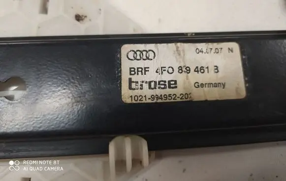 Audi A6 S6 C6 4F Rear door window regulator with motor 4F0839461B 4F0959801C