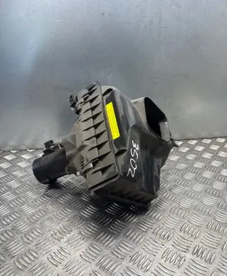 Nissan 350Z Air filter box