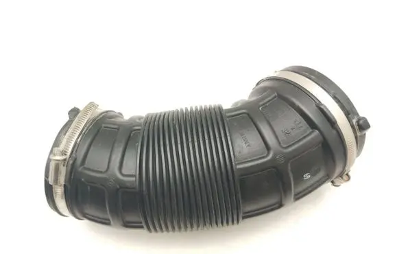 Maserati MC20 Air intake hose/pipe 670156522