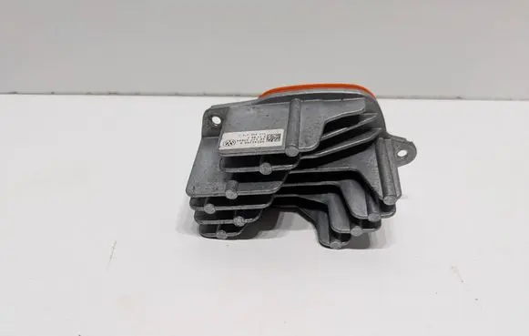 Volkswagen Golf Sportsvan LED ballast control module 510998478A 901412480