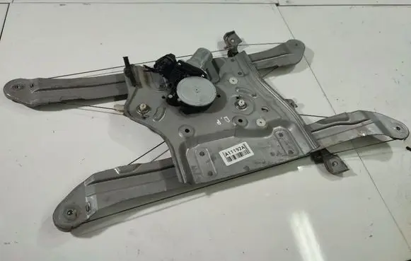 Mitsubishi Grandis Sliding door window regulator with motor 