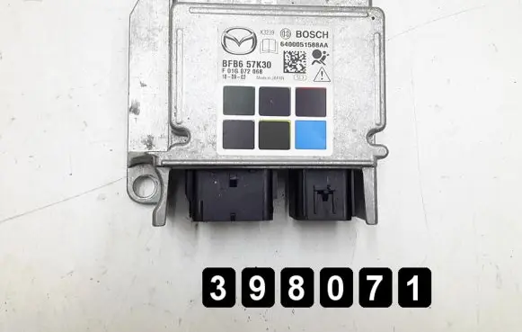 Mazda 3 II Airbag control unit/module bfb657k30
