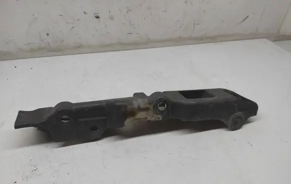 Renault Scenic III - Grand scenic III Front bumper mounting bracket 631220010R