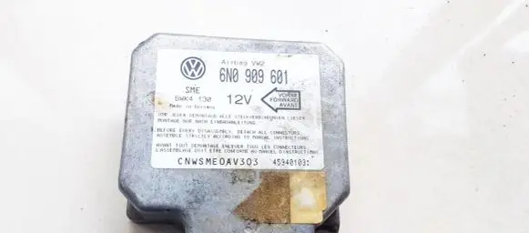 Volkswagen PASSAT B4 Airbag control unit/module 6N0909601 5WK4130